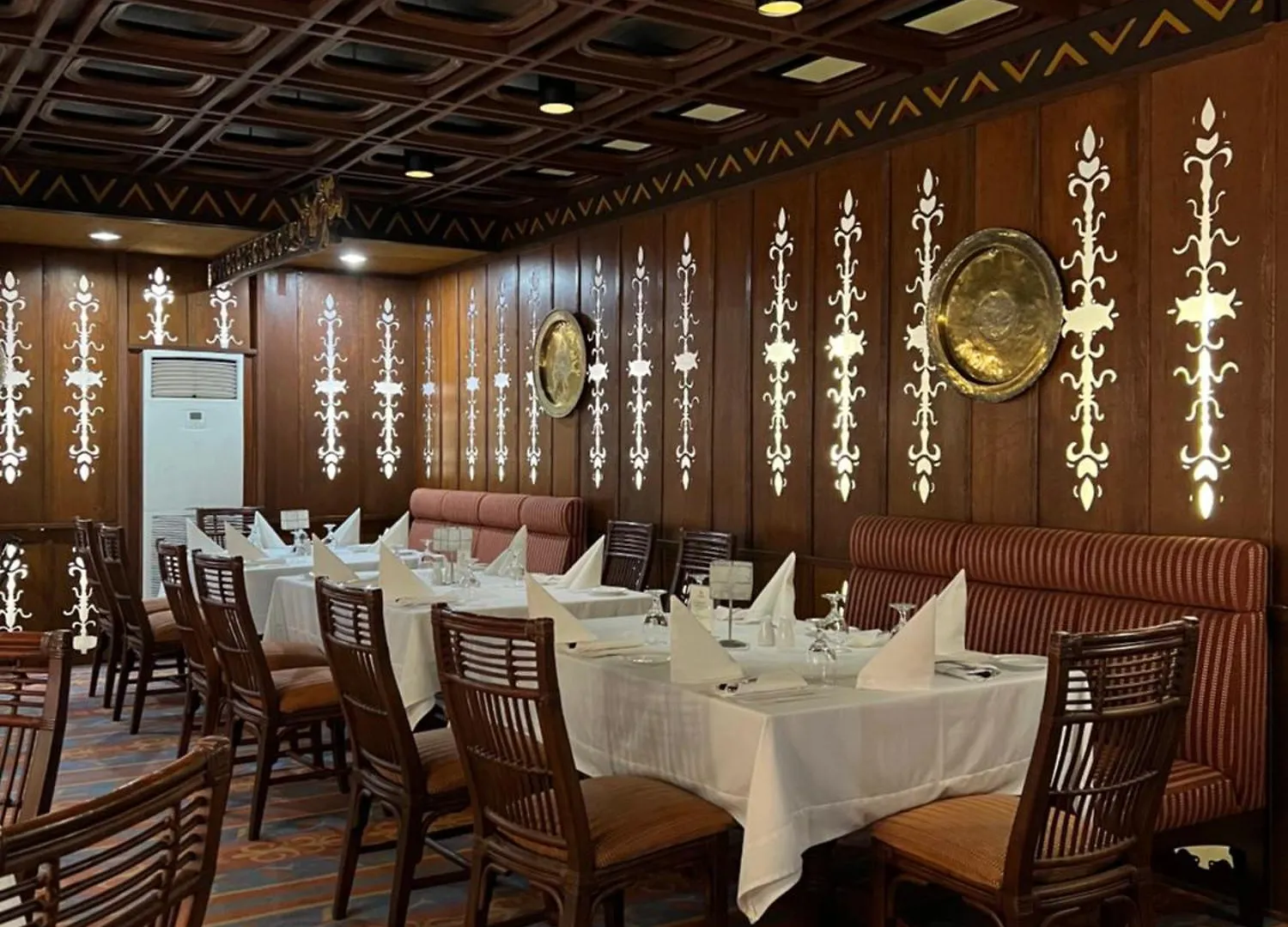 Oasis Hotel آنغلوس